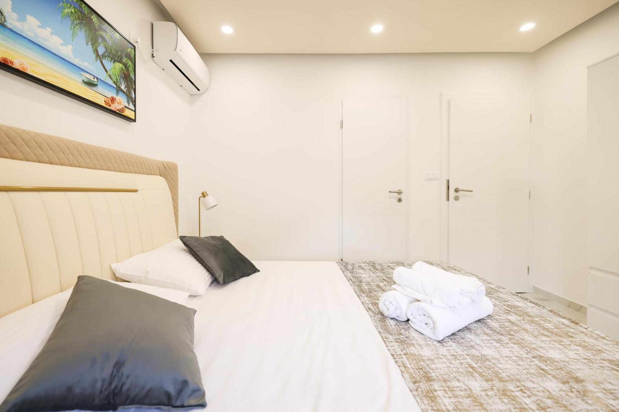 Premium Rooms Prince Задар Екстериор снимка